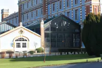 Les Suites Champenoises