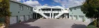 Osler Place Self-Catering Hotels in Still Bay