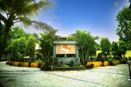 Hotel Saroj Sagar Madhya Pradesh Отели в г. Sagar