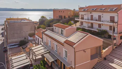 コントロヴェント Cala Lunga Di Porto Massimo周辺のホテル