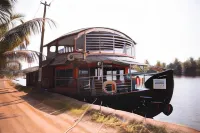 Kera Houseboats Alleppey