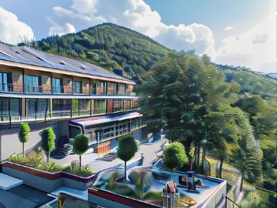 The Lynx Mountain Resort Hotels near Florina Zoo