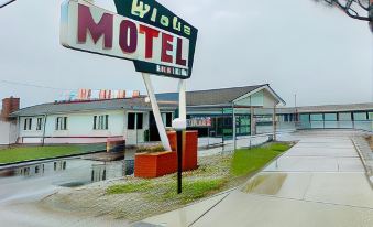 Wiebe Motel