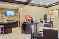 Cobblestone Hotel & Suites - Alpine - servizio colazione