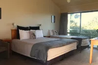 Omau Settlers Lodge Motel Hotel a 