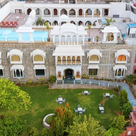 Hotel Rajasthan Palace Jalpur Отели рядом с достопримечательностью «Торговый центр Pink Square Mall»