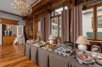 The Originals Boutique, Hôtel de la Balance, Montbéliard Hotels in Montenois