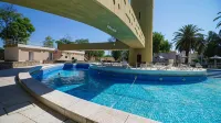 Intersur Independencia - Pools