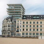 Huswell - Seafront Apartment with Stunning Views