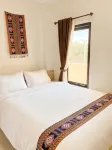 Mama Komodo Hotels in Batu Cermin