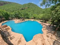 Waterfall Safari Lodge - Pools