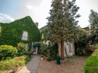 Le Relais Cicero Hotels in La Fleche