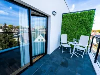 Aparthotel Green Concrete - Free Beach Bus Hotels in Swinemunde