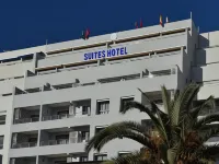 樂遊艇套房酒店 鄰近Phare d'el Hank的酒店