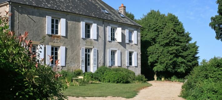 Chambres d'Hotes du Jay Hotels in Cher