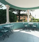 Impact Beach House - 3-Star