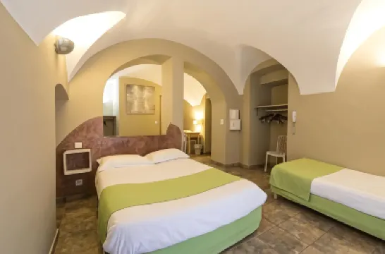 Sud Hôtel Restaurant Hotels in 