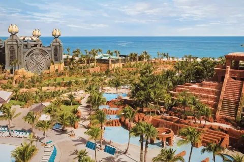 Harborside Resort & Vacation Rentals at Atlantis