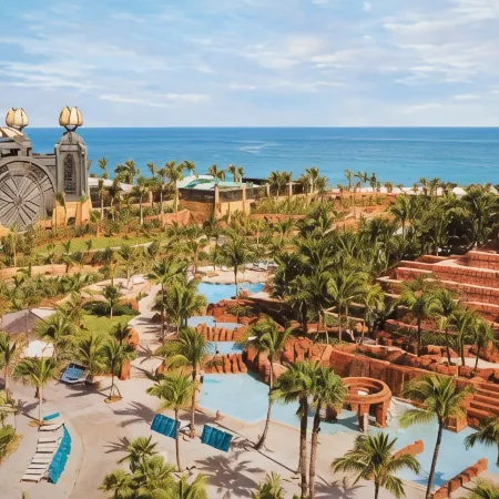 Harborside Resort & Vacation Rentals at Atlantis