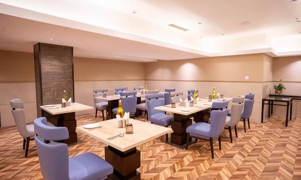 Aster Grand BY Zenq Saket