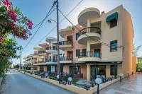 Toroni Blue Sea Hotel & Spa Hotels near Azure Diving Center
