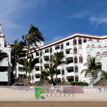 Costa Bonita Resort