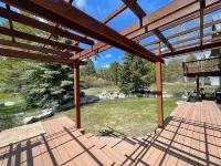 Bear Cave - Dog Friendly, Foosball, Quiet Neighborhood
