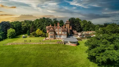 The Mole Resort - Hotel Rooms Hoteles en 