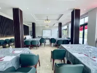 Sunflower Hotel & Resort Hôtels à : Lộc Nga