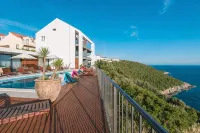 Residence Delta - Pools