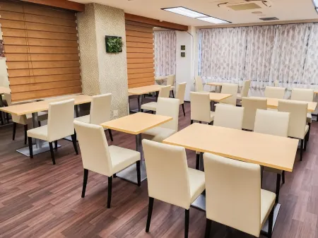 APA Hotel Sagamihara Kobuchi-Ekimae Отели рядом с достопримечательностью «Йошибиский университет искусств и дизайна»