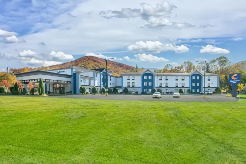 Comfort Inn Asheville East-Blue Ridge Pkwy Access Hotel di Buncombe County
