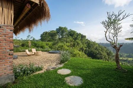 Shigar Livin Bali Отели рядом с достопримечательностью «Tukad Cepung Waterfall»