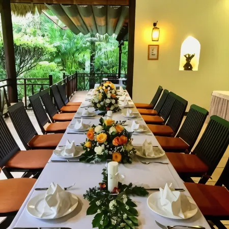 Cham Villas Boutique Luxury Resort