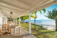 Moorea Beach Lodge Hotels in Haapiti