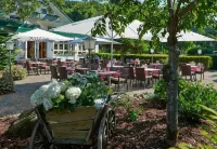 Landhotel Kallbach Hotels in der Nähe von Soldatenfriedhof Vossenack
