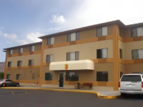 錫達城速 8 酒店 錫達城酒店