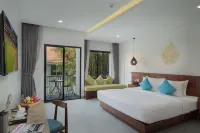 Angkor Aurora