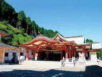 Ishizuchi Jinja Kaikan 鄰近うちぬき（西條市総合文化會館西側）的酒店