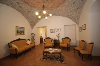 Palazzo 1892 Guest House Hotels in Circello