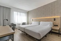 Hotel Blanca de Navarra Hotels near Iglesia de Capuchinos San Antonio.