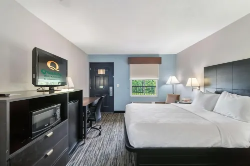 Quality Inn Adairsville-Calhoun South Hotels in Adairsville