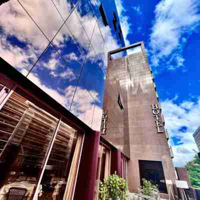 Mercure Carlton Rioja Hotel Exterior