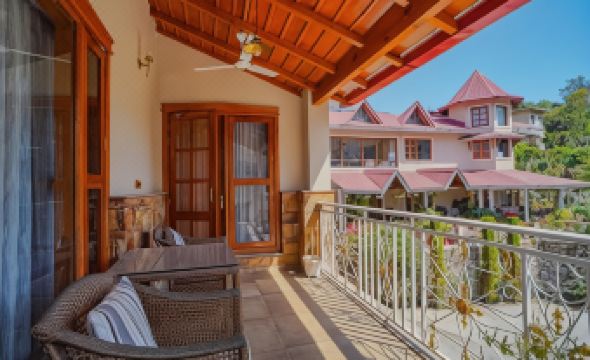 Neelesh Inn- A Luxury Lake View Hotel- 20 Kms from Nainital