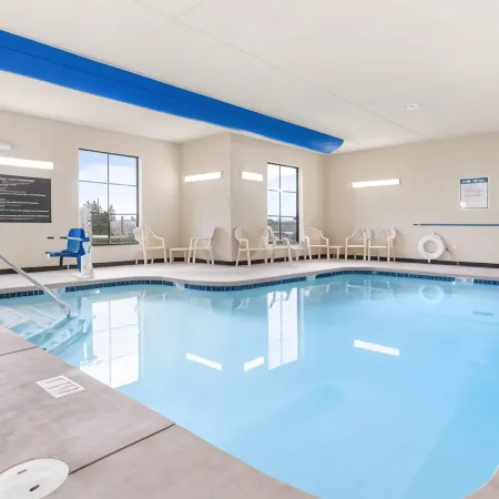 Cobblestone Hotel & Suites - Lynden