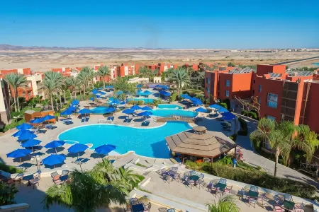 Aurora Bay Resort Marsa Alam Отели в г. Qesm Marsa Alam