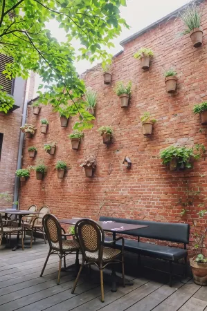 Latroupe Jardin Secret Отели рядом с достопримечательностью «Парк Тенбош»