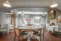 Hotel Pirineos Figueres by Pierre & Vacances Hotel a Avinyonet de Puigventos