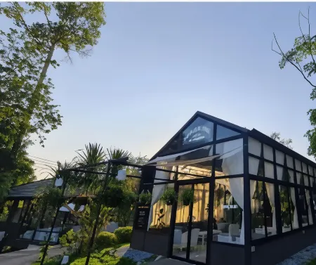 Naturalpark Resort de Wangthong Отели в г. Wang Thong