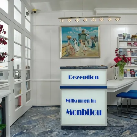 Strandhotel Monbijou Gmbh Garni